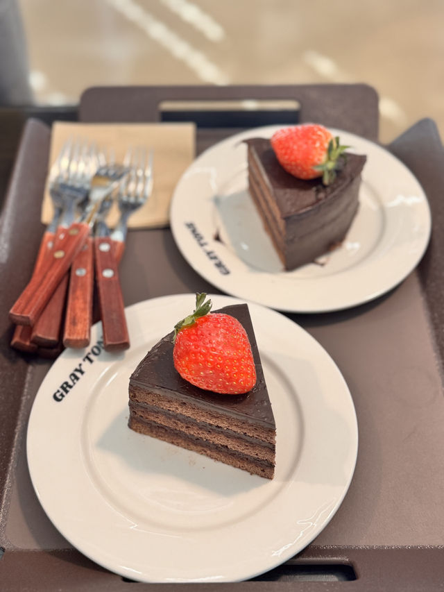 맛있는 디저트와 커피가 있는 힙한 공간, GT커피 나주혁신점