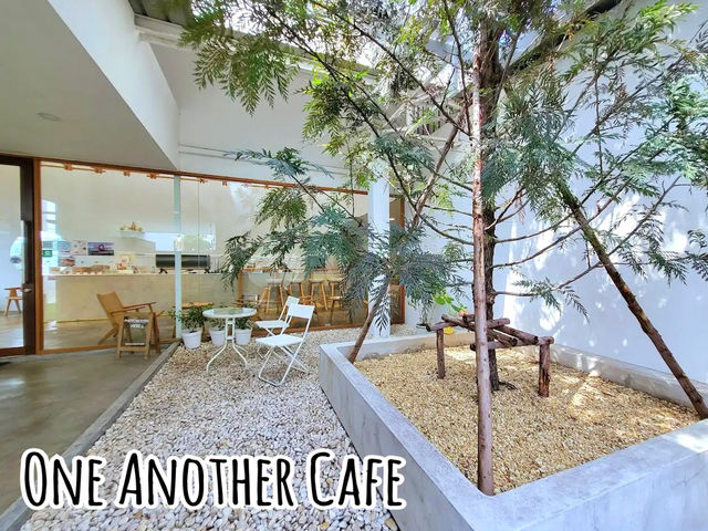 One Another Cafe บางปู