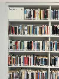 🇩🇪フォトジェニックな立方体の図書館📖