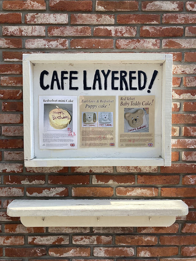 【韓国🇰🇷弘大カフェ】Cafe Layered カフェレイヤード