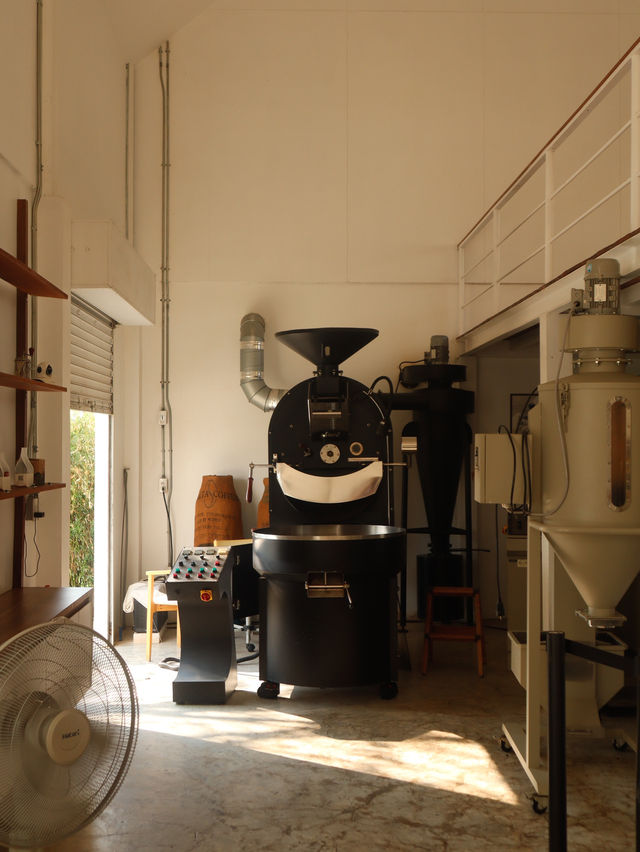 ANNA COFFEE ROASTERS : HUARUEA