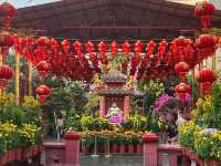 Jade Emperor Pagoda CHÙA NGỌC HOÀNG