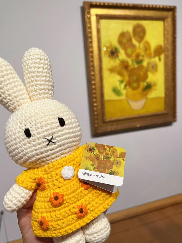 🎨✨ Step into the World of Van Gogh at the Van Gogh Museum, Amsterdam! 🖼️🌻