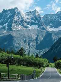 The Natural Scenery Blend of Rich Culture