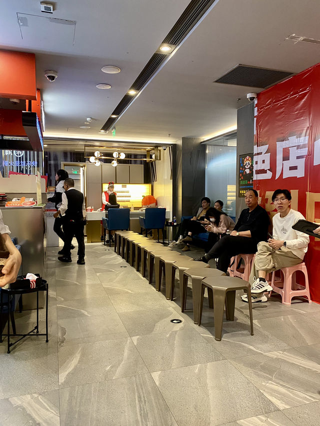 상해 필수코스! 서비스에 진심인 훠궈 맛집 🍲, 하이디라오