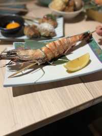 【京都・河原町】旬の海鮮料理と本格炉端焼きを楽しめる「炭と海鮮と串焼きと肴 とっとっと 四条河原町店」