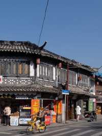 Discover unique mix of Ancient Herotage and Urban Architecture of Nanjing