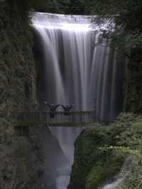 Hidden waterfall in Guizhou