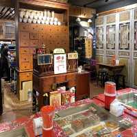 復古風美食小店，古早味飄香