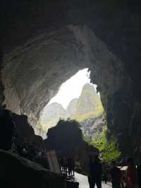 Baimo Cave – A Majestic Limestone Karst Cave in Guangxi