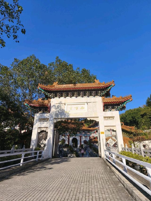 莊嚴宏偉的西方寺