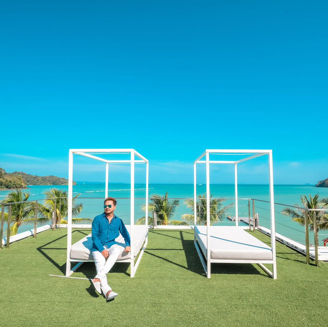 Hotel Tide Phuket ภูเก็ต 