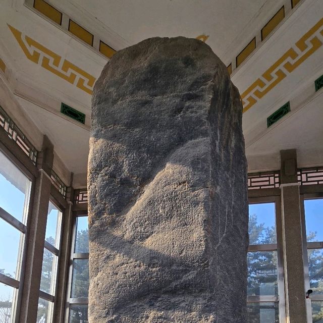 고구려 광개토대왕의 무덤 및 비석