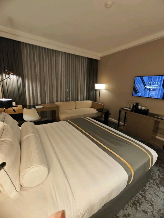 Hotel Stripes Kuala Lumpur, Autograph Collection