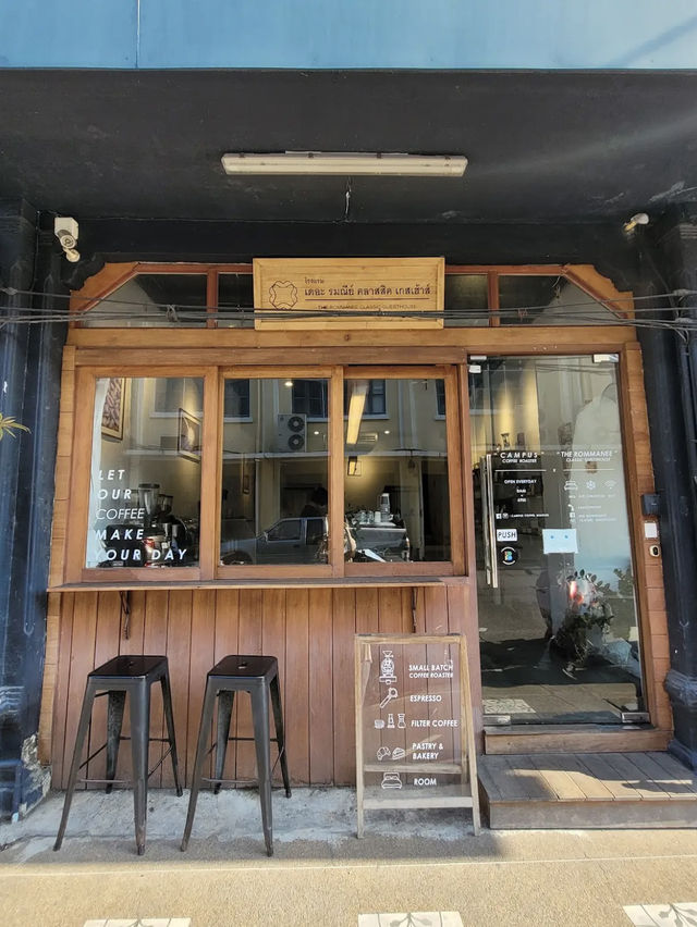 Expert Brews at Campus Coffee Roasters, Phuket Old Town