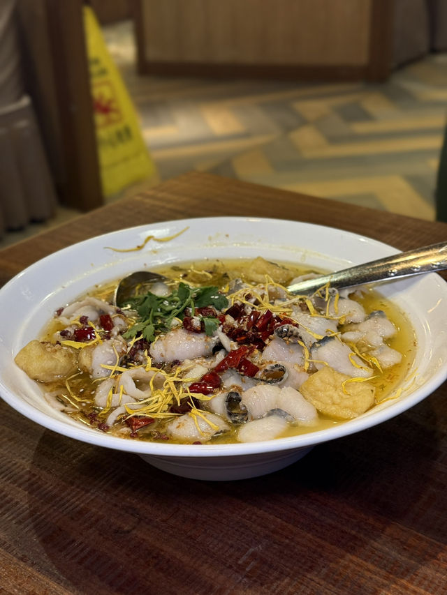 港式大排檔ｘ新派川菜館