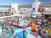Oasis of the Seas: My Wild, Watery Adventure (Plus a Secret Spot You CAN’T Miss!)" 🌊🚢✨