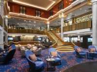 "Norwegian Spirit: The Ship That’s Like a Chill Backpacker... But With Unlimited Lobster" 🎒🦞🌊