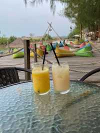 Unique Spot: Floating Bar in Batam