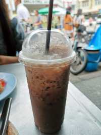 ร้านเจ๊กเปี๊ยะหัวหิน ชื่อนี้มีแต่ของอร่อย
