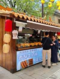 TAIWANESE NIGHT MARKET VIBES IN KUNMING