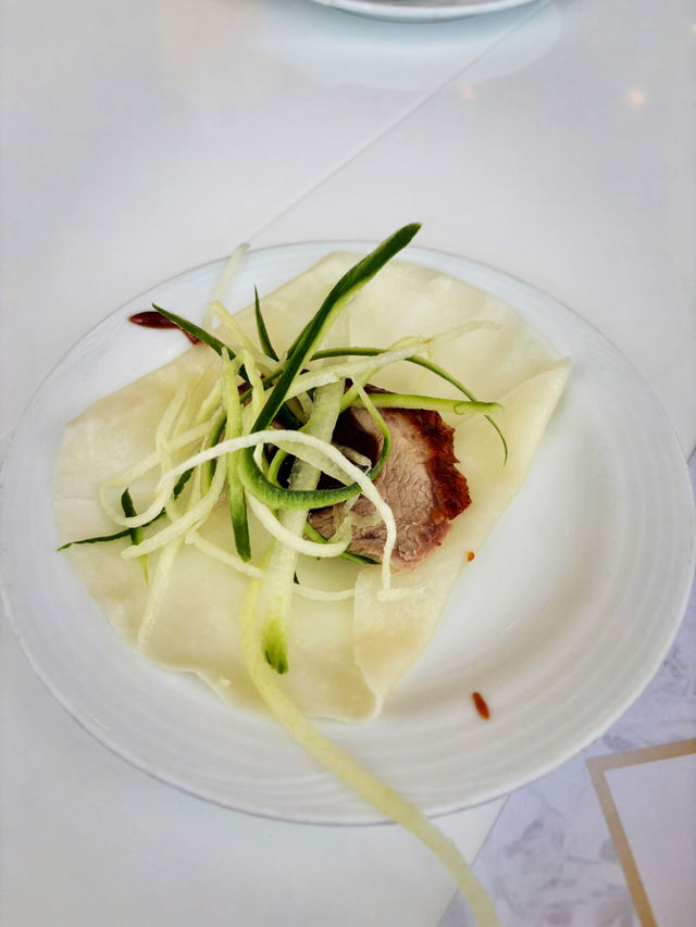 【北角】港島海逸君綽酒店：鮑魚x麵包蟹x生蠔x蟹腳海鮮盛宴自助午餐