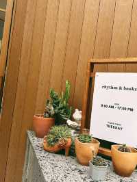 คาเฟ่ในปราณบุรีเริ่มต้น (และอาจจะจบลง) ที่