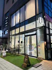 東大門のフラワーカフェ💐で疲れた体を癒して一息☕️⟡.·