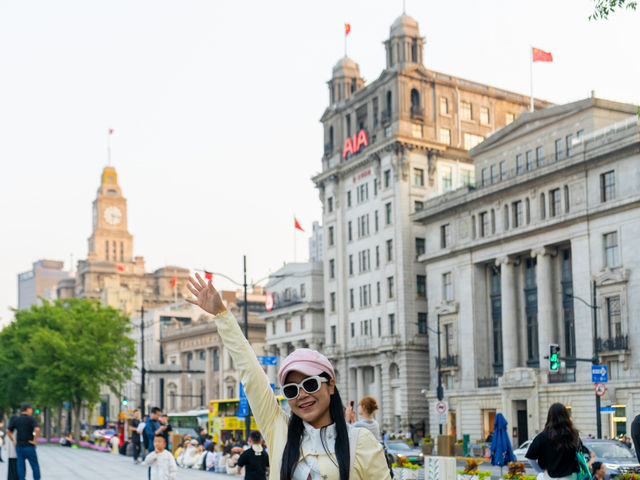 The Bund แลนด์มาร์กสุดไอคอนิกริมแม่น้ำหวงผู่