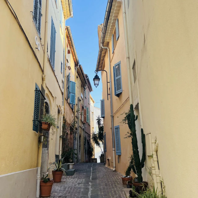 Cannes Rediscovered: A Serene Off-Season Stroll Through the French Riviera