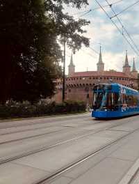 🇵🇱💙 Krakow Magic on a Budget – Poland’s Affordable Treasure! 💙🇵🇱