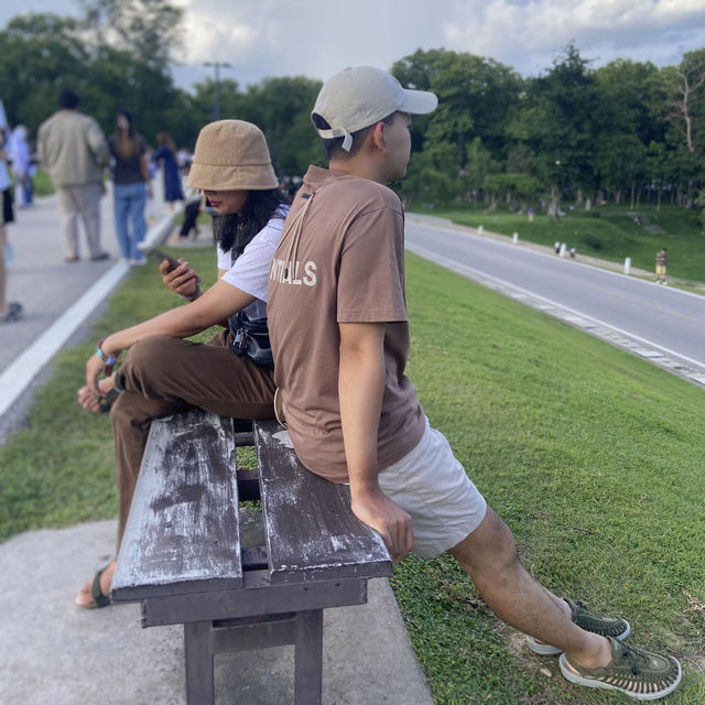 📍อ่างแก้ว มช. – เชียงใหม่ ถ่ายรูปชิค ๆ ริมน้ำ 