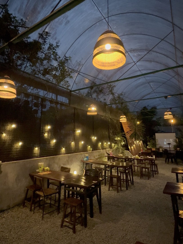 Spirited Away Atmosphere at this Greenhouse with Tasty Thai Food at Treasure Thai Horizon Hills