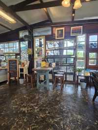 กาแฟท่าวังหลัง ร้านสวย แนวไม้โบราณ เหมาะมานั่งชิว
