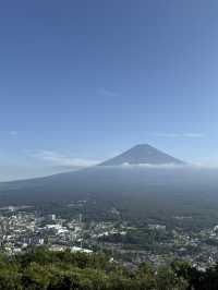 A Serene Escape to Mount Fuji – Nature’s Perfect Balance of Peace and Power 