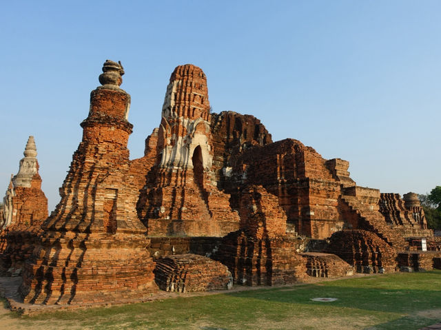 🌿 Whispers of the Past at Wat Mahathat, Ayutthaya