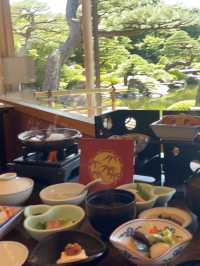 一席午餐，一園風景 —— 在由志園的片刻靜好」