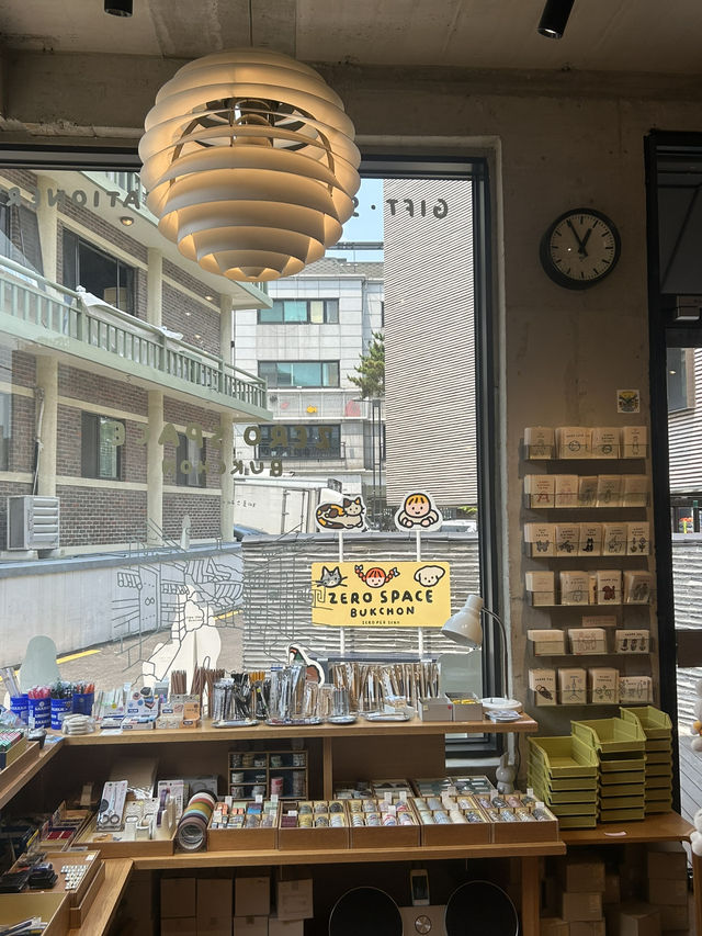 🐱귀여움가득, 분위기 좋은 북촌 소품샵 제로스페이스🧡