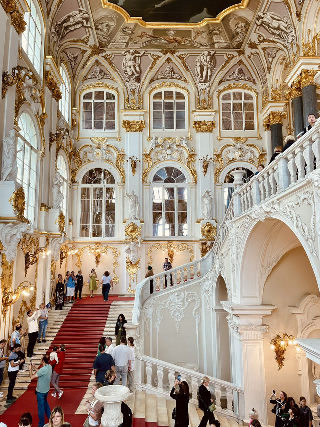 🇷🇺 The Winter Palace/Hermitage: Endless and Endless
