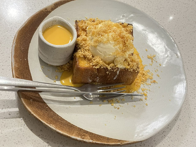 Cafe ‘ ชีวิตชีวา หาดใหญ่ 🍰🍯🎂🧁🍨
