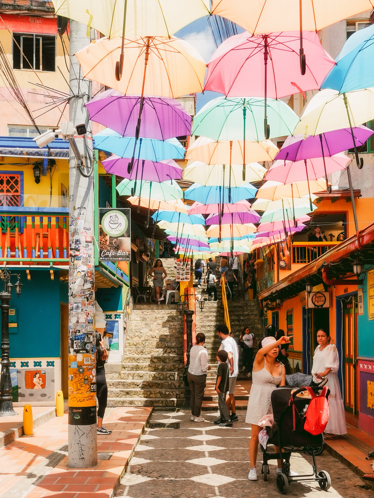 Thành phố đầy màu sắc 🎨 Guatape 🇨🇴