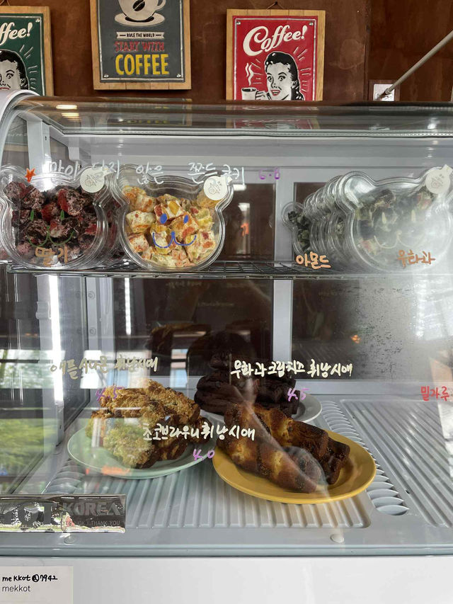 【韓国・チョナン】自家焙煎のコーヒーが味わえる