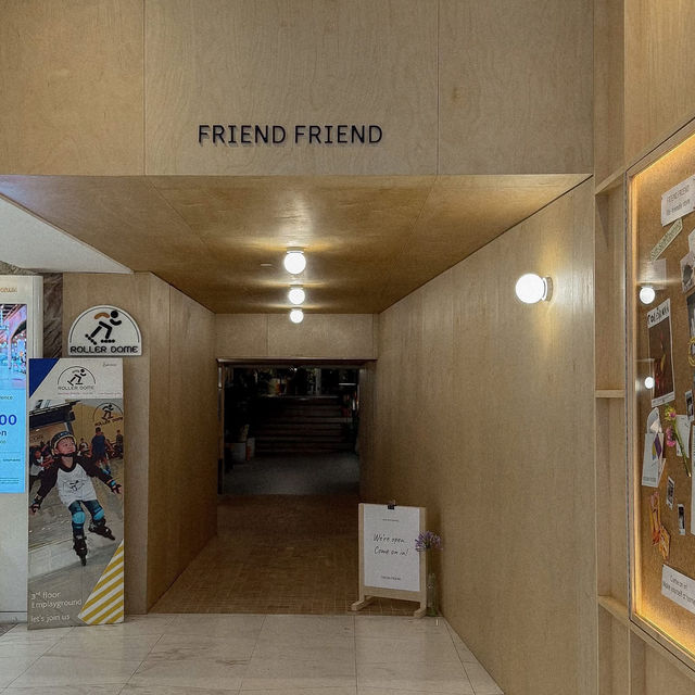 Friend Friend • Emporium, BKK 🛖🧽🌷🍅🥣