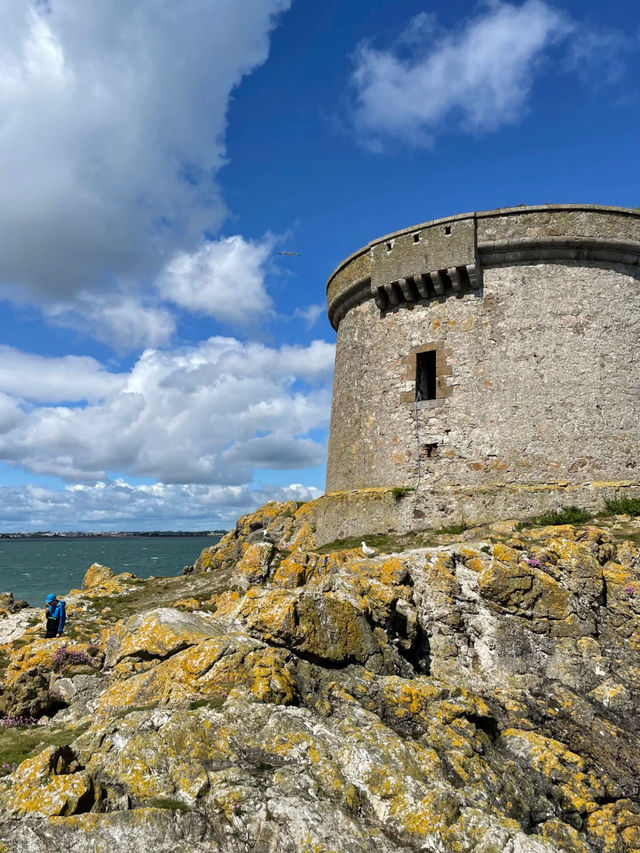 🌊🍦 Howth, where the sea breathes for you