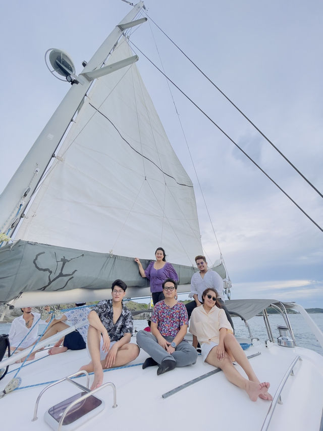  🚢 แพลน: Sunset Cruise ที่แหลมพรหมเทพ