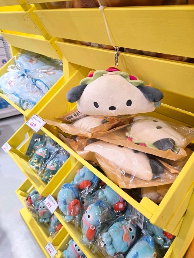 はぴだんぶいポップアップストア💛💚🩵