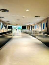 Jet-Set in Style – Crowne Plaza Changi Airport Lobby Elegance