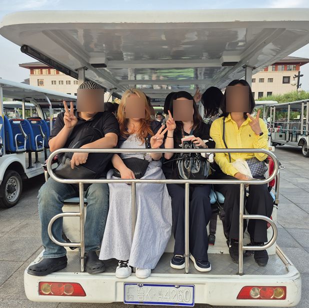 🎭 중국 웨이하이 화샤청 공연 후기! 360도 회전무대 + 실경 퍼포먼스 = 몰입 끝판왕 🎭 중국 웨이하이 화샤청 공연 후기! 360도 회전무대 + 실경 퍼포먼스 = 몰입 끝판왕