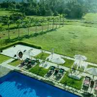 Waterside Calm and Tropical Heartbeat