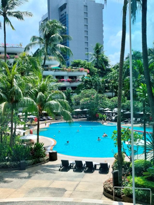 Easy to Spot, Hard to Leave – My Stay at Shangri-La Singapore
